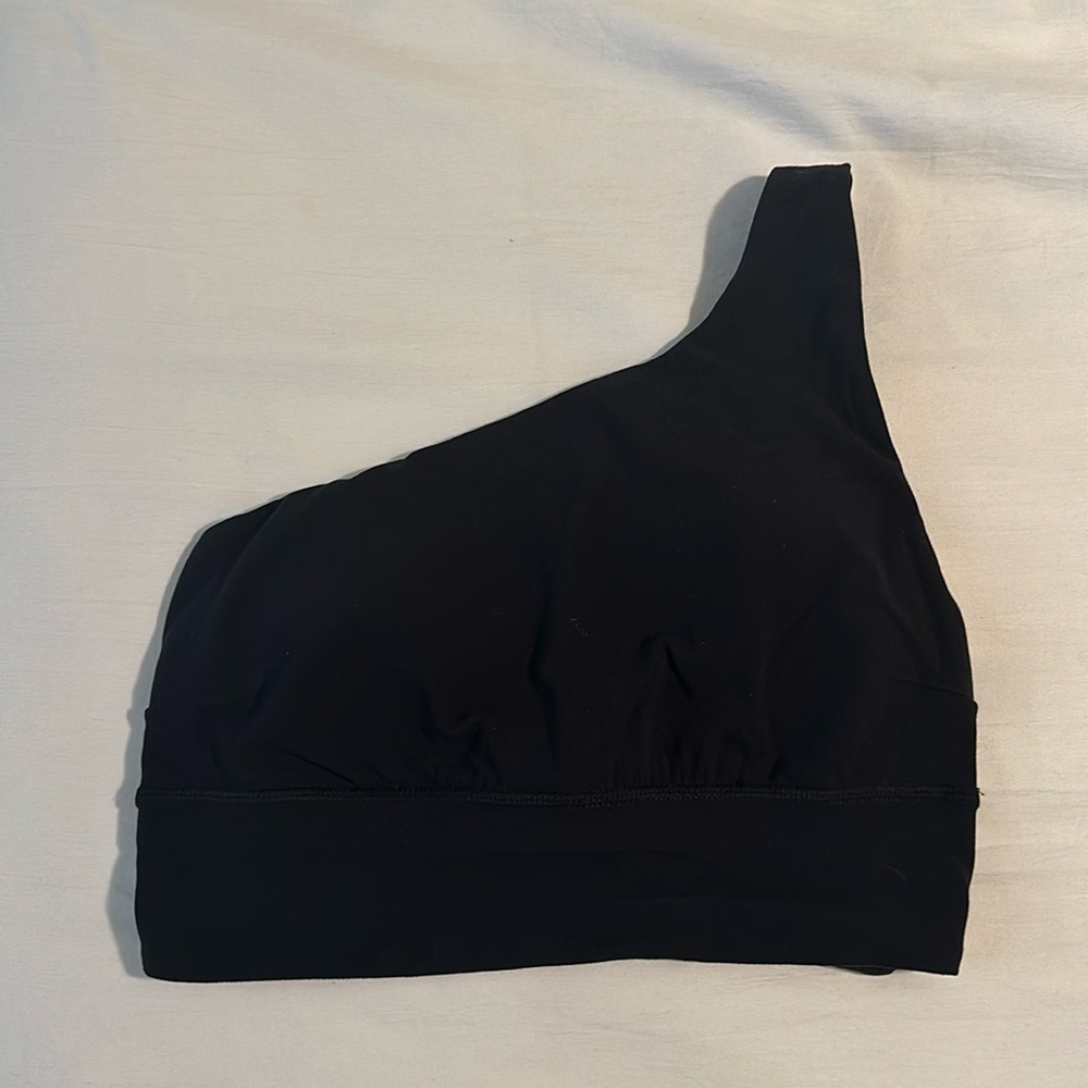 Lululemon Black sports bra size 6